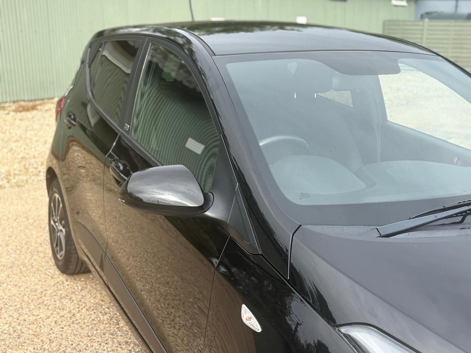Used Hyundai i10 2018 for sale - 76198305: Photo 16