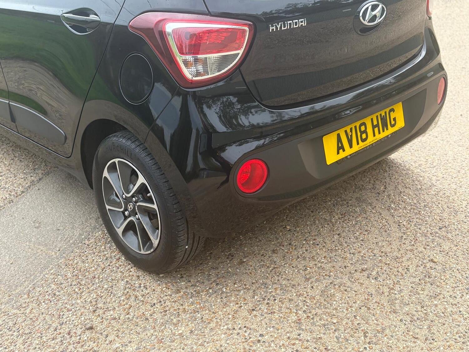 Used Hyundai i10 2018 for sale - 76198305: Photo 20