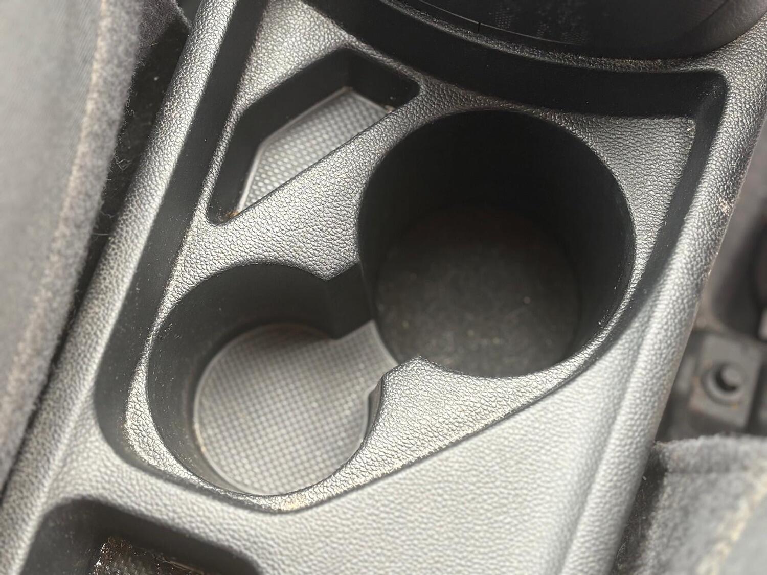 Used Hyundai i10 2018 for sale - 76198305: Photo 41