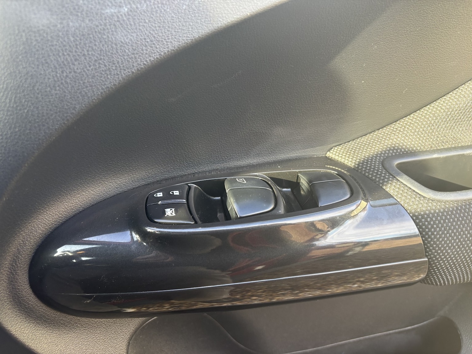 Used Nissan Juke 2016 for sale - 76863911: Photo 35