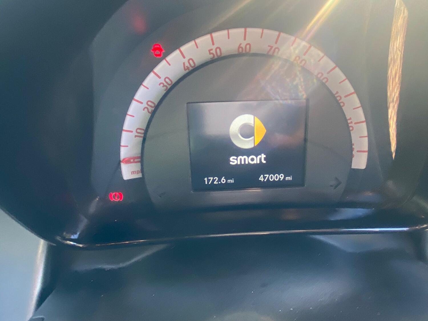 Used smart fortwo 2017 for sale - 76863845: Photo 29