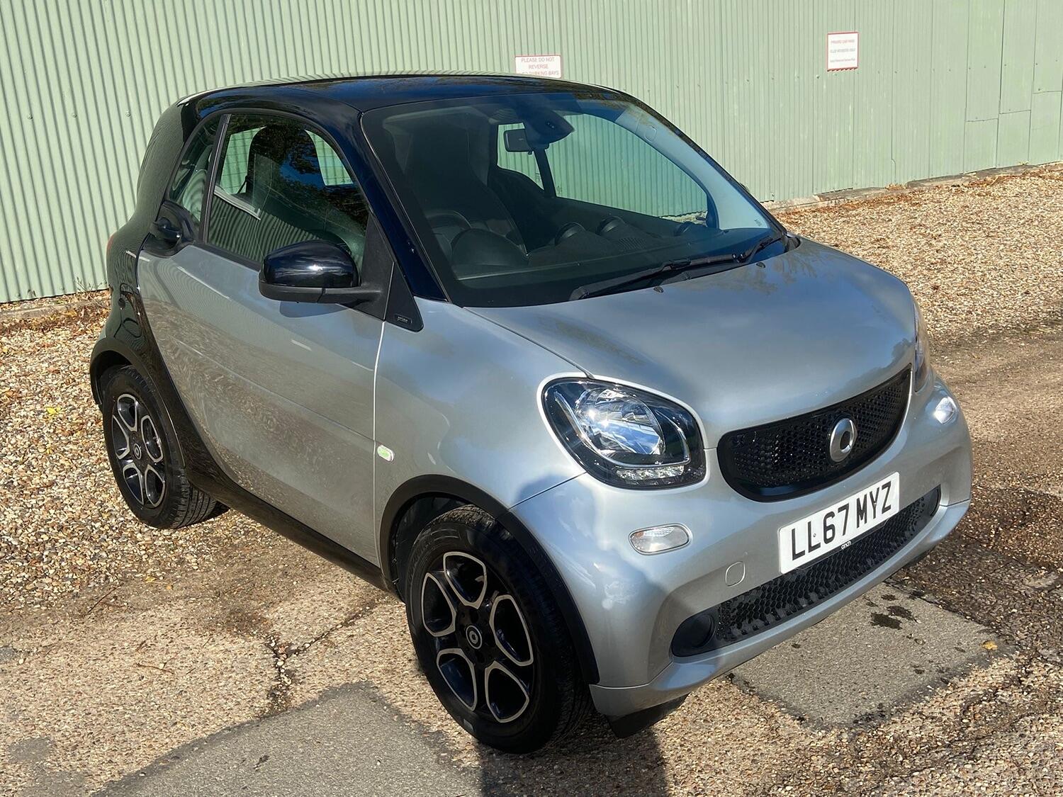 Used smart fortwo 2017 for sale - 76863845: Photo 3