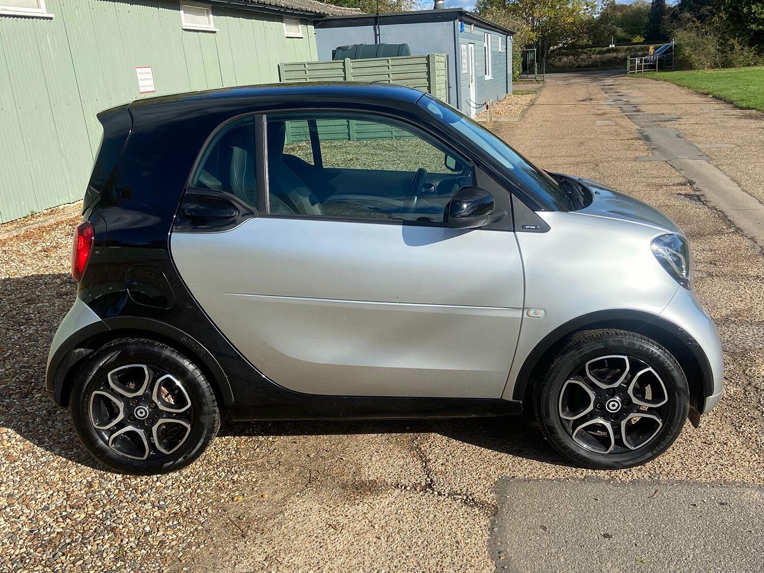 Used smart fortwo 2017 for sale - 76863845: Photo 4