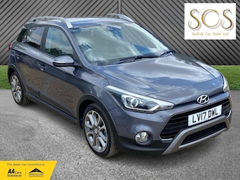 Used Hyundai i20 2017 for sale - 79320408: Photo
