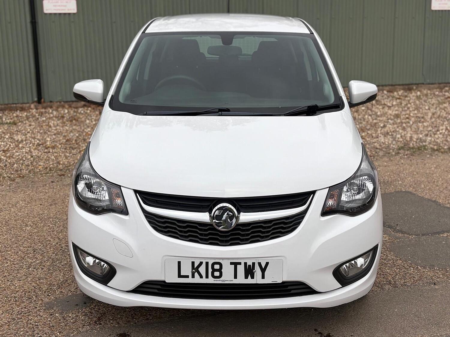 Used Vauxhall Viva 2018 for sale - 76397134: Photo 2