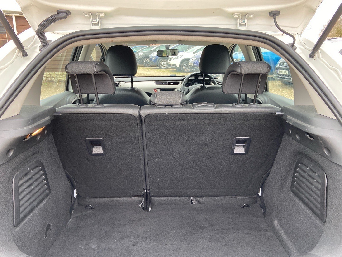 Used Citroen C3 2016 for sale - 77851243: Photo 28