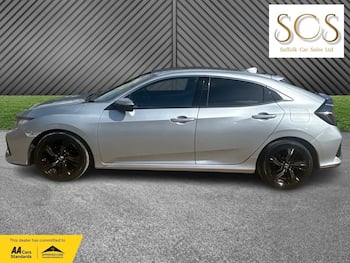 Used Honda Civic 2018 for sale - 79575475: Photo