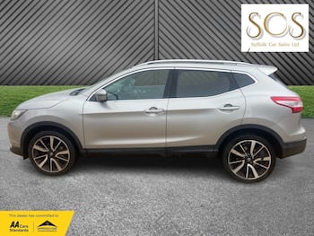 Used Nissan Qashqai 2014 for sale - 79676329: Photo
