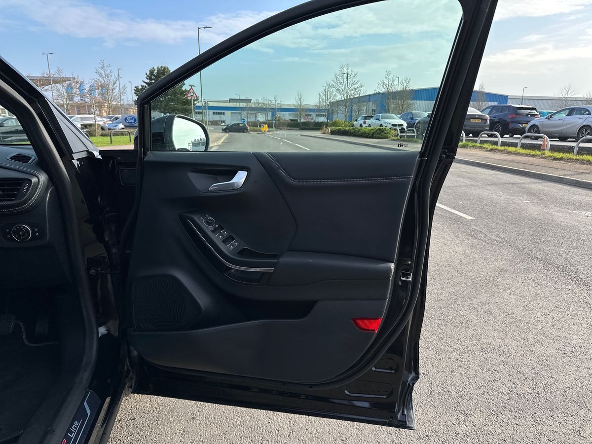 Used Ford Puma 2023 for sale - 77810179: Photo 35