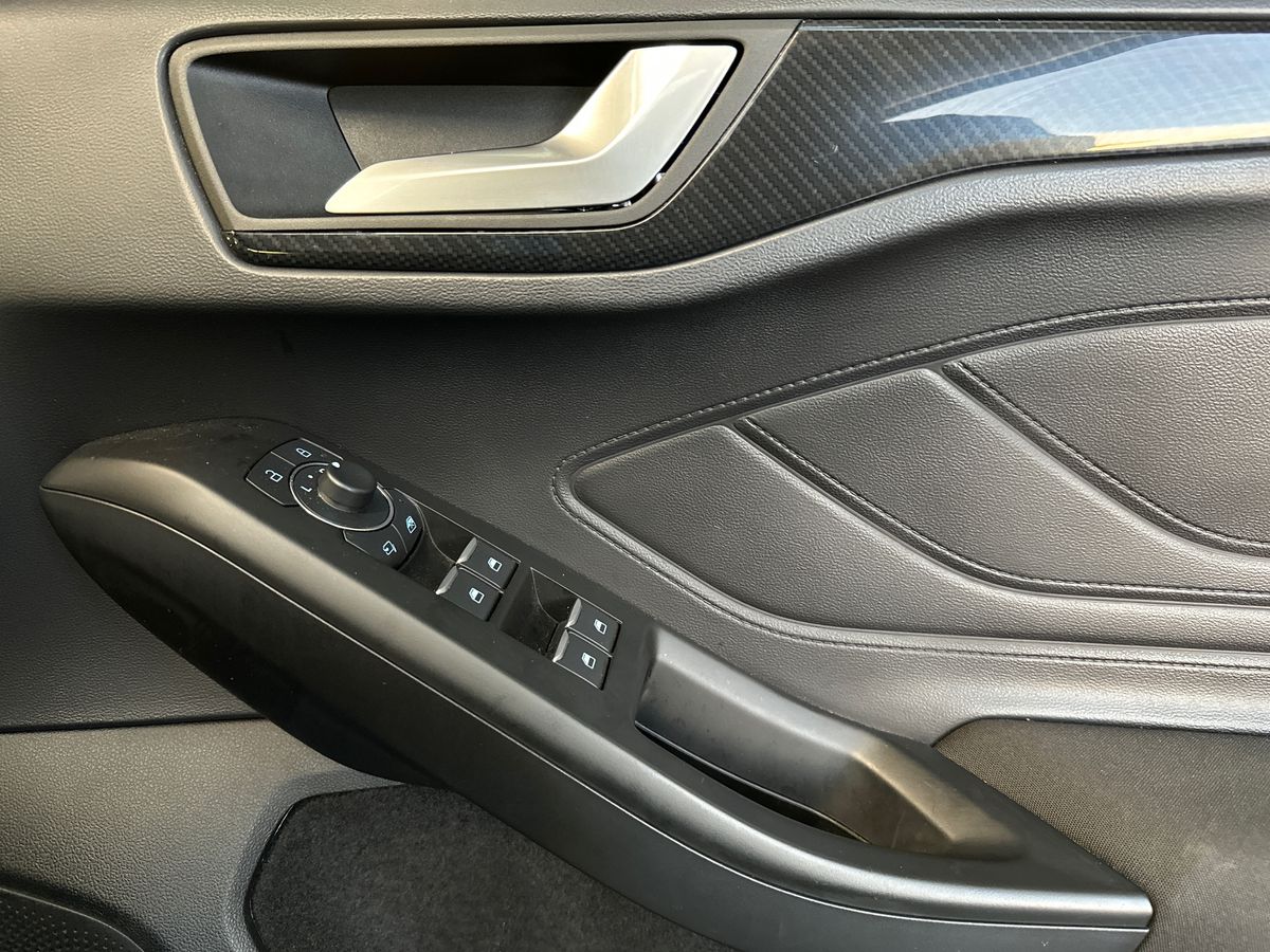 Used Ford Focus 2023 for sale - 76901273: Photo 25