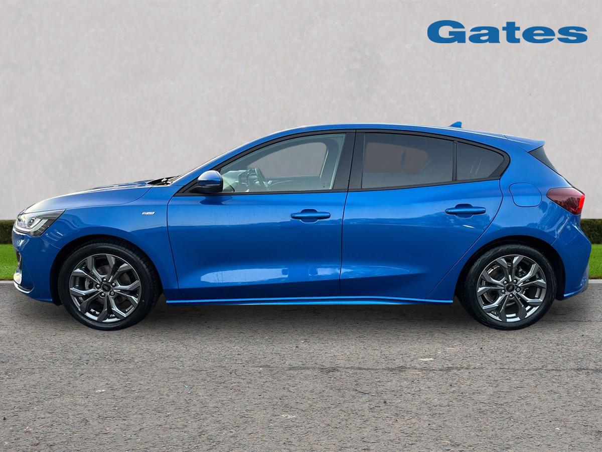 Used Ford Focus 2023 for sale - 76901273: Photo 4