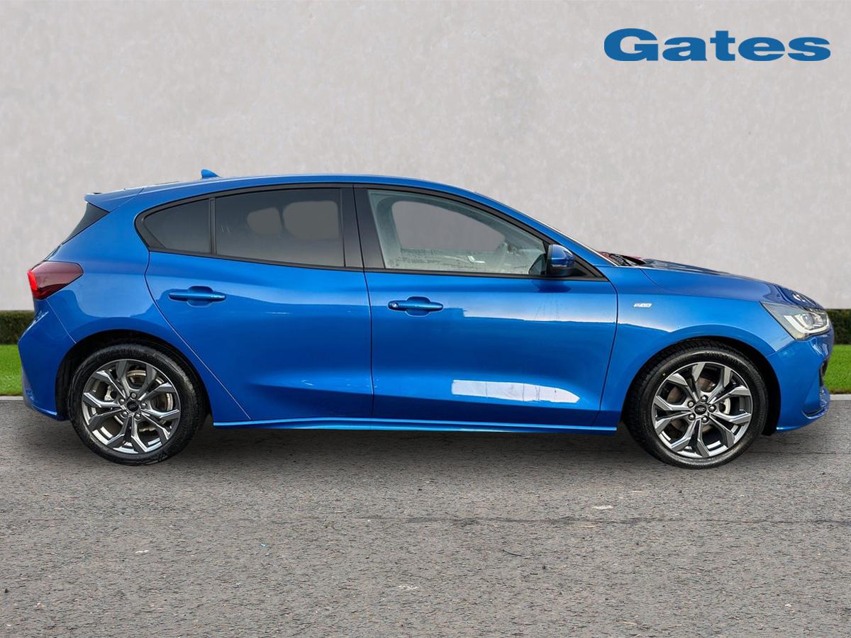 Used Ford Focus 2023 for sale - 76901273: Photo 8