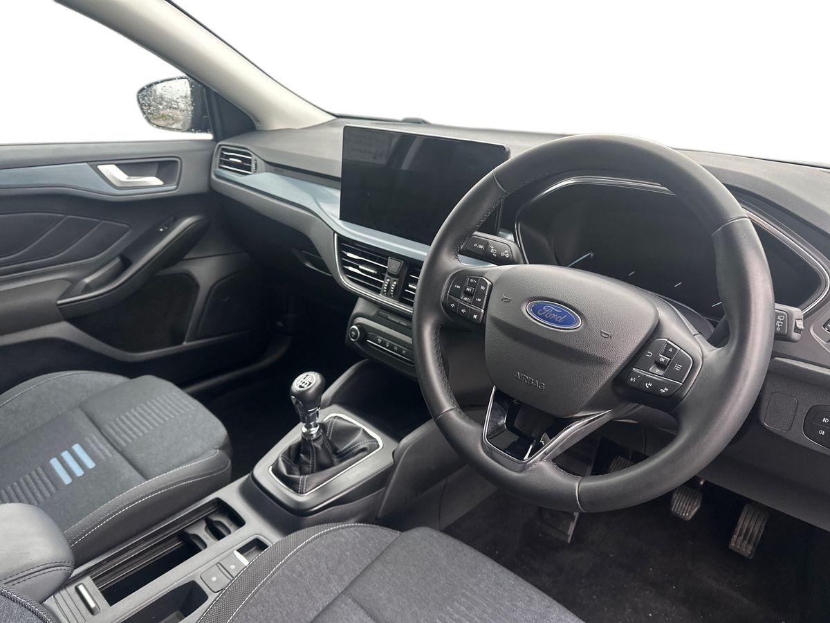Used Ford Focus 2023 for sale - 77042823: Photo 10