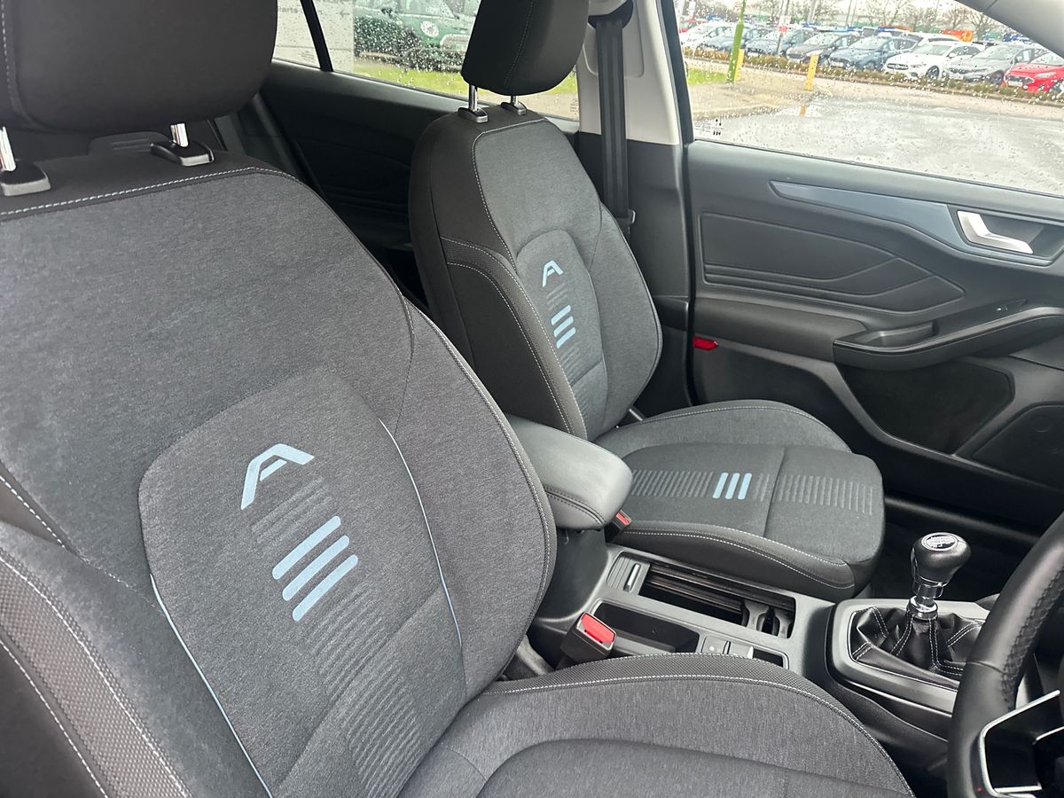 Used Ford Focus 2023 for sale - 77042823: Photo 13