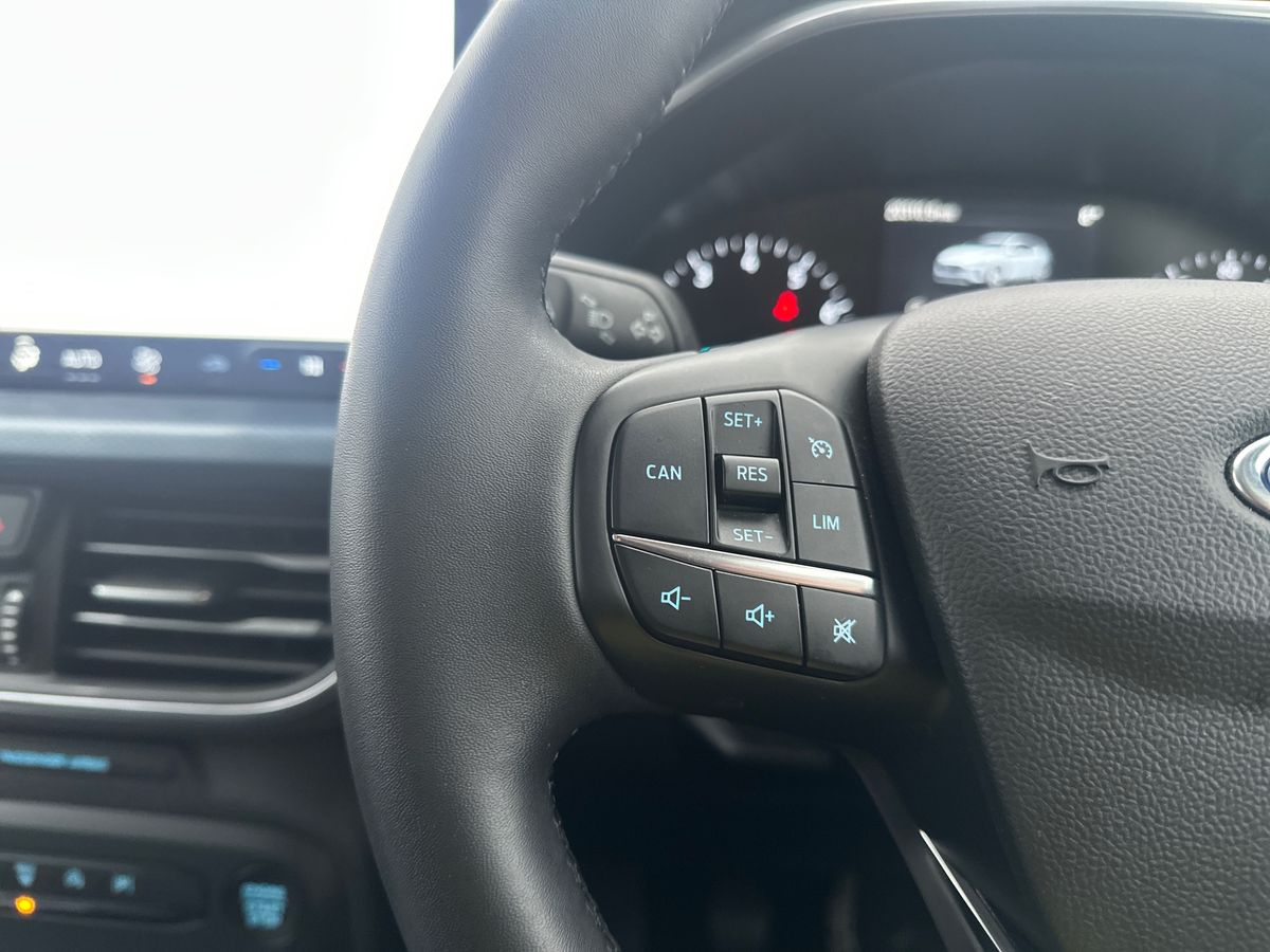 Used Ford Focus 2023 for sale - 77042823: Photo 26