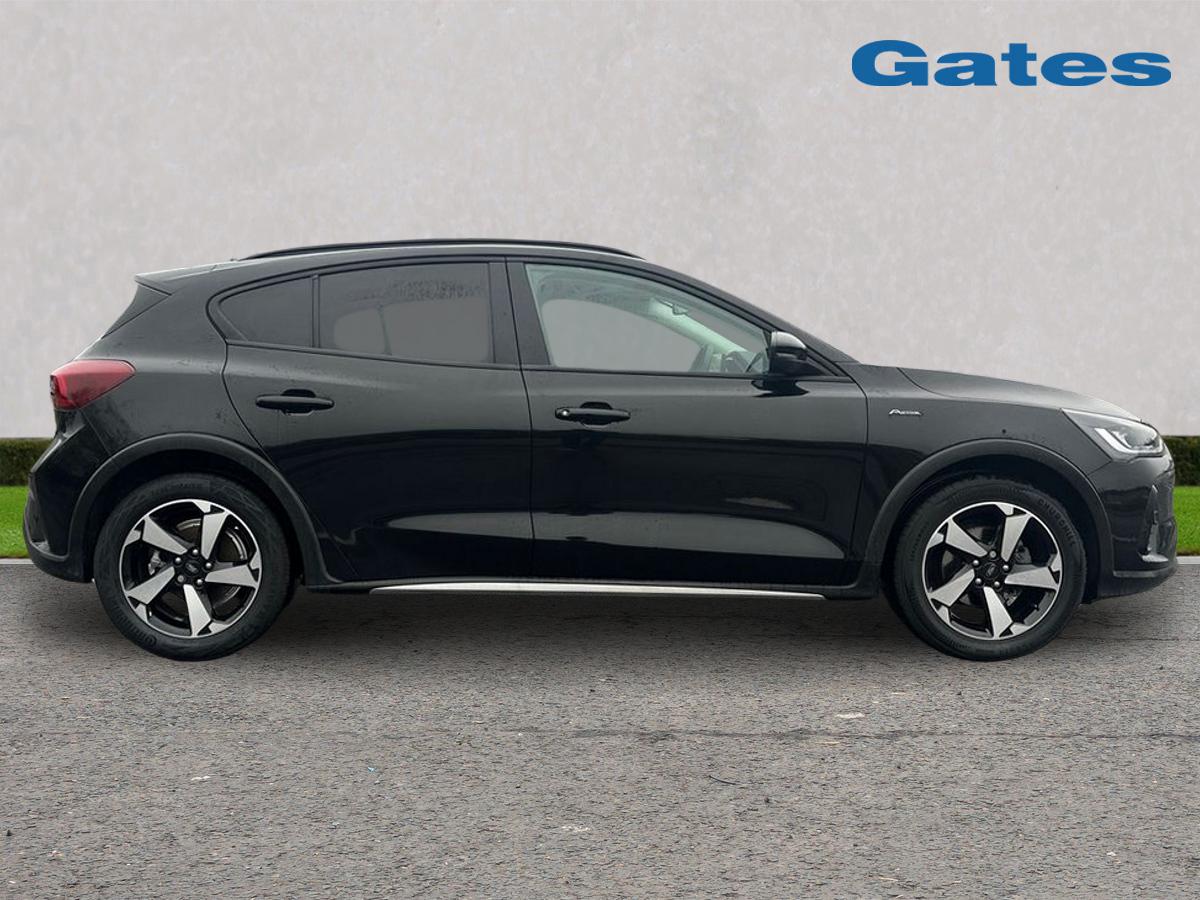 Used Ford Focus 2023 for sale - 77042823: Photo 8