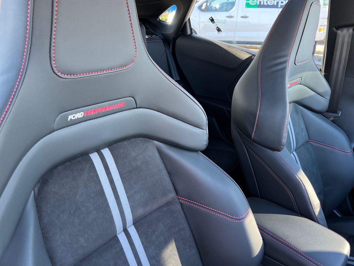 Used Ford Puma 2024 for sale - 76366543: Photo 12