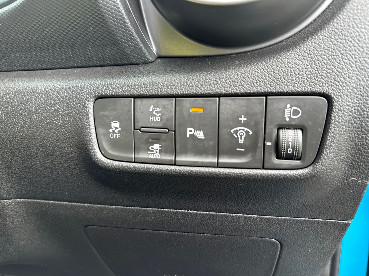 Used Hyundai KONA 2023 for sale - 77732403: Photo 17