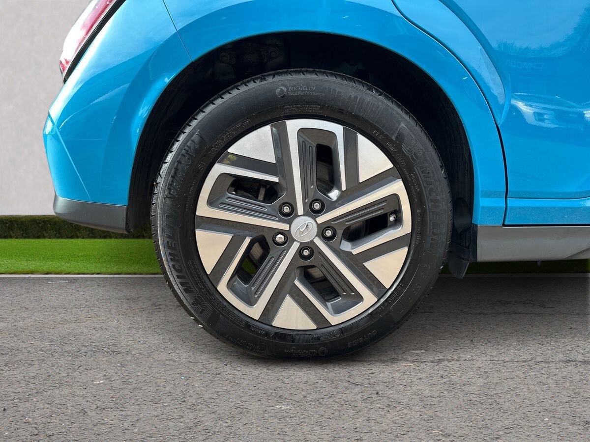 Used Hyundai KONA 2023 for sale - 78206695: Photo 9