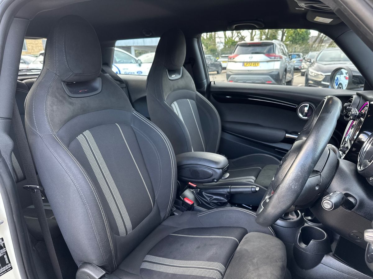 Used MINI Hatch 2019 for sale - 78022236: Photo 12