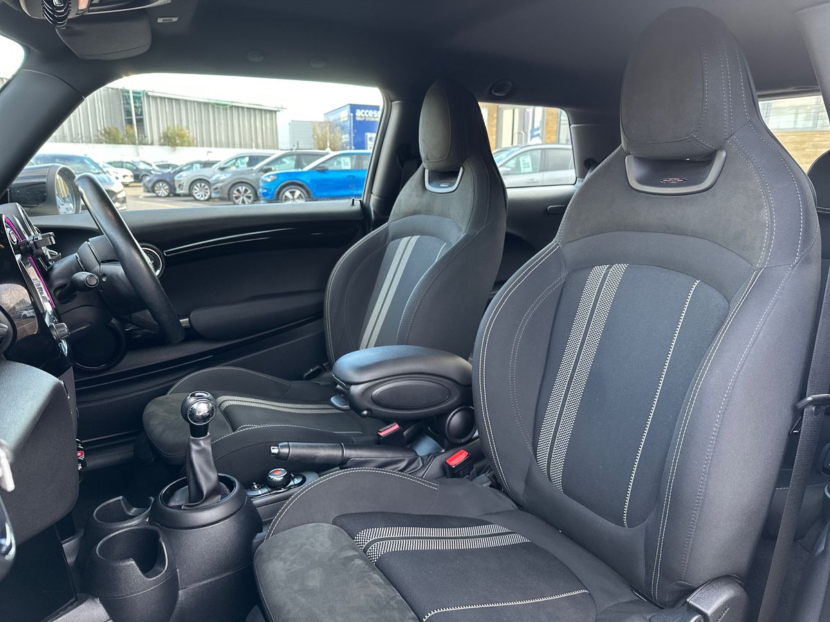 Used MINI Hatch 2019 for sale - 78022236: Photo 13