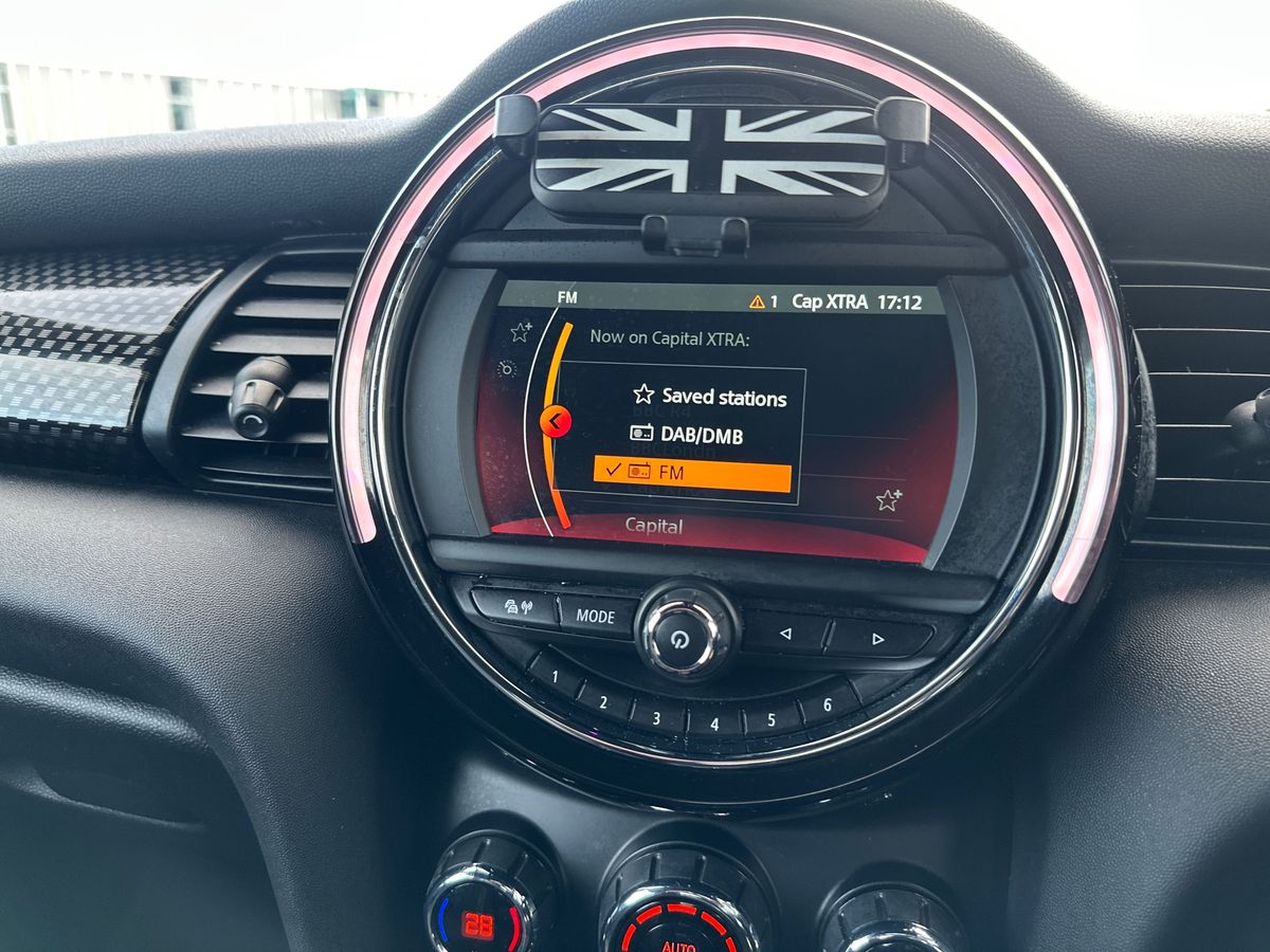 Used MINI Hatch 2019 for sale - 78022236: Photo 21