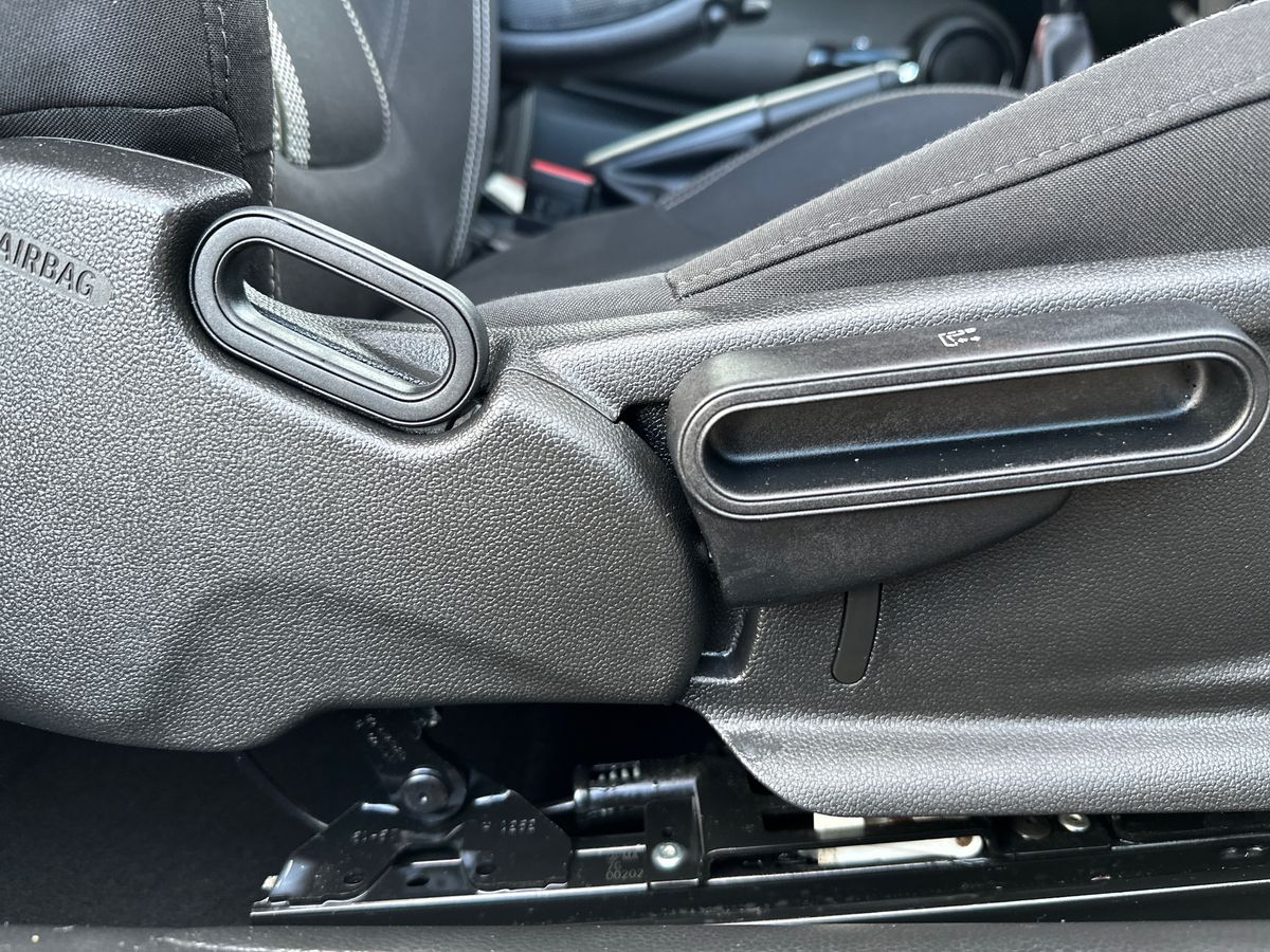 Used MINI Hatch 2019 for sale - 78022236: Photo 30