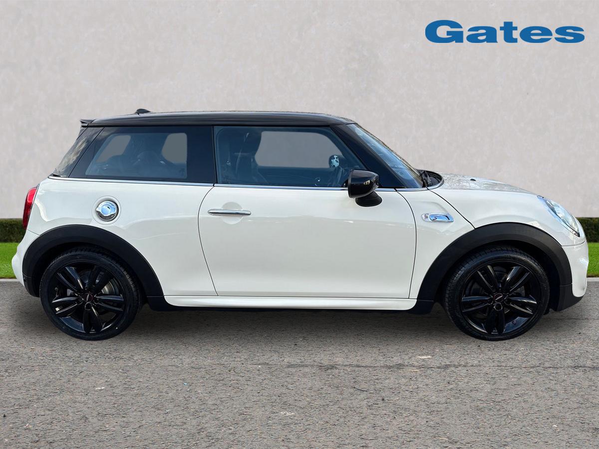 Used MINI Hatch 2019 for sale - 78022236: Photo 8