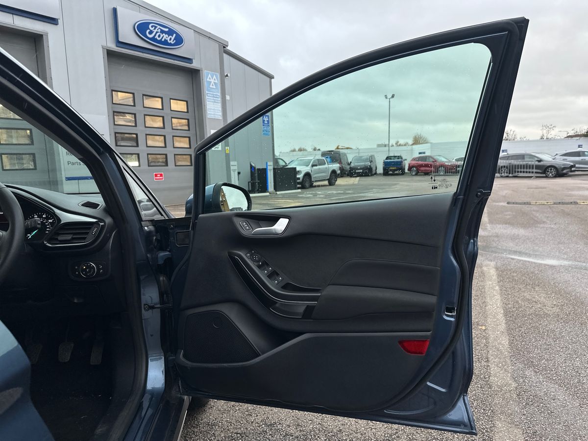 Used Ford Fiesta 2023 for sale - 76458729: Photo 35