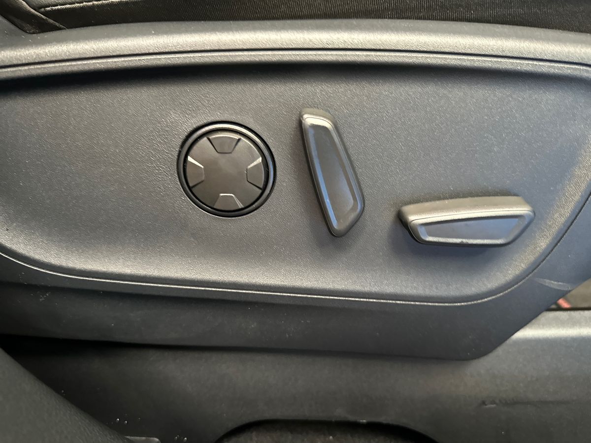 Used Ford Kuga 2025 for sale - 78172690: Photo 30