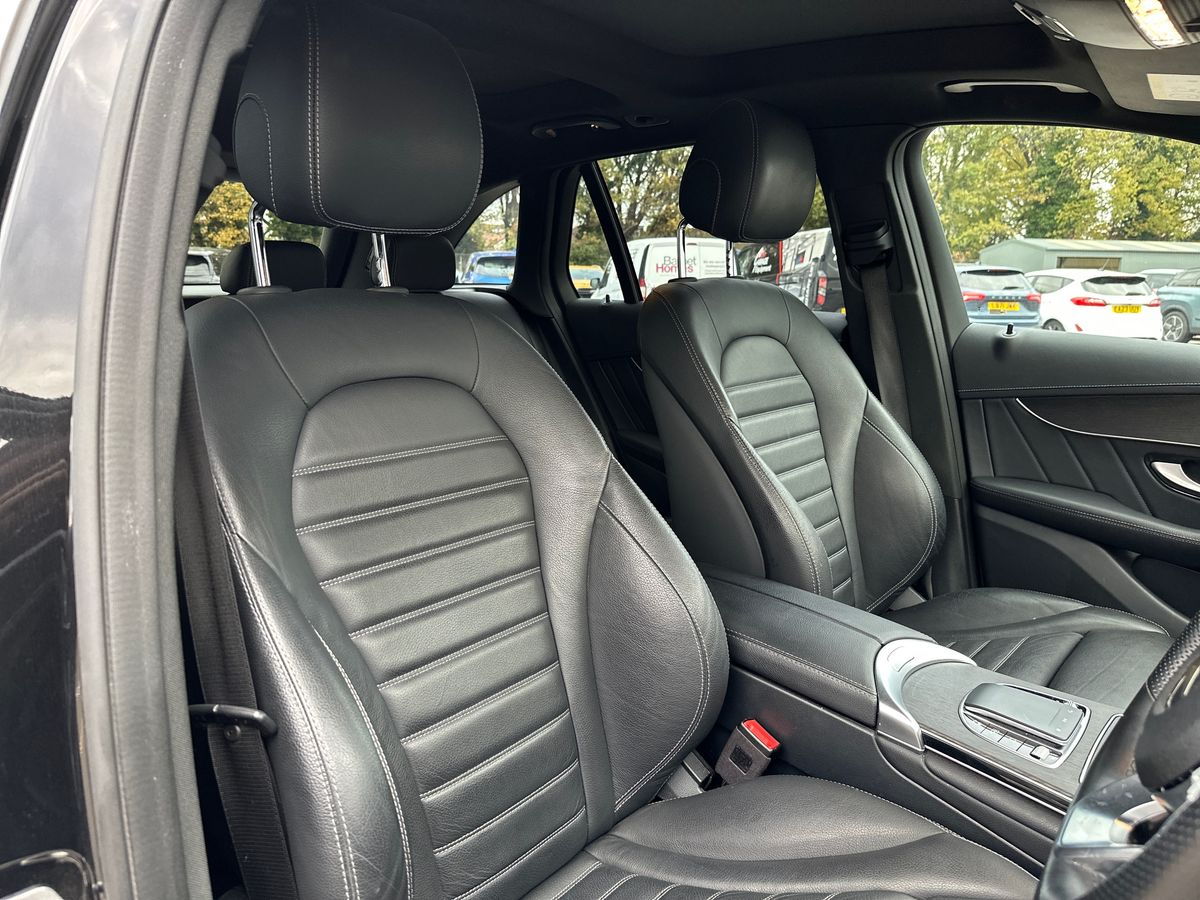 Used Mercedes-Benz GLC 2021 for sale - 76493896: Photo 12