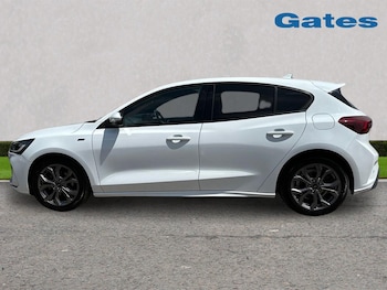 Used Ford Focus 2023 for sale - 79184707: Photo