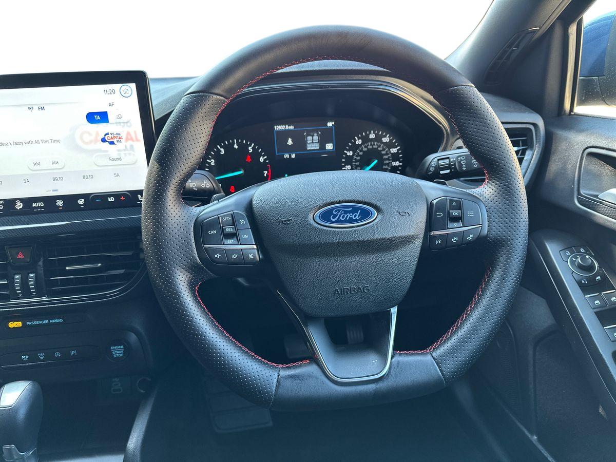 Used Ford Focus 2023 for sale - 76661077: Photo 17