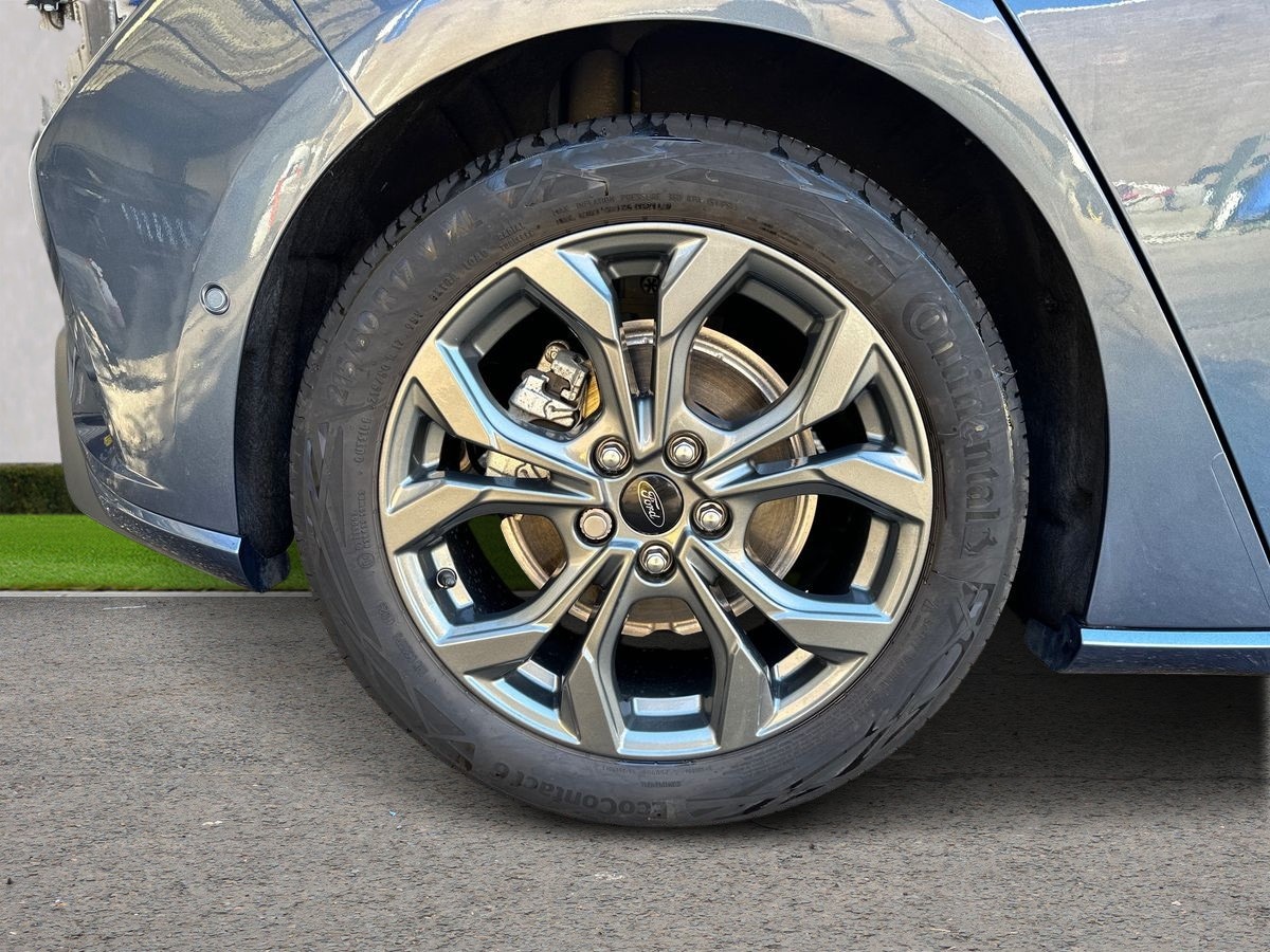 Used Ford Focus 2023 for sale - 76661077: Photo 9