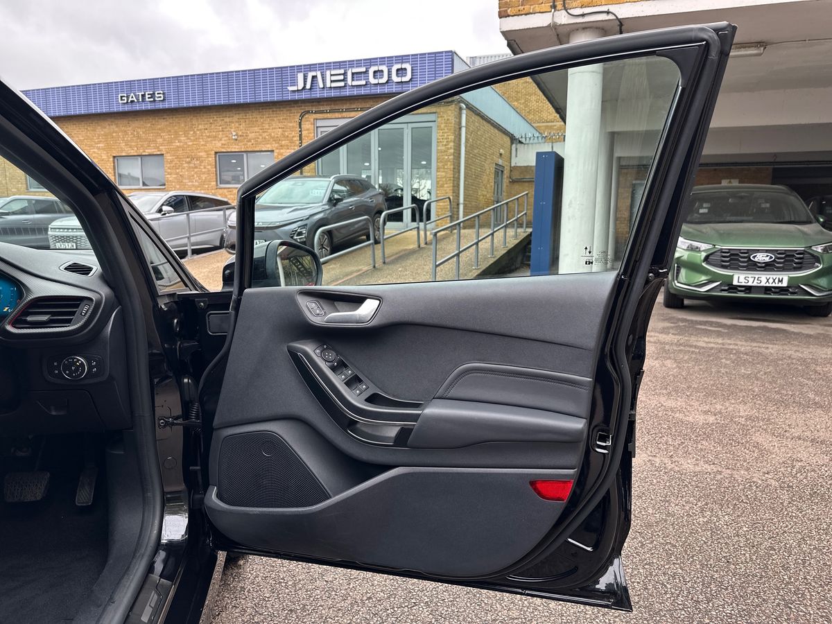 Used Ford Fiesta 2022 for sale - 76544606: Photo 35