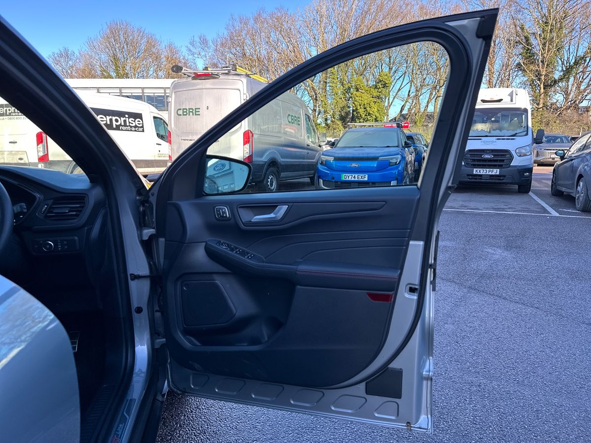 Used Ford Kuga 2024 for sale - 77095367: Photo 35