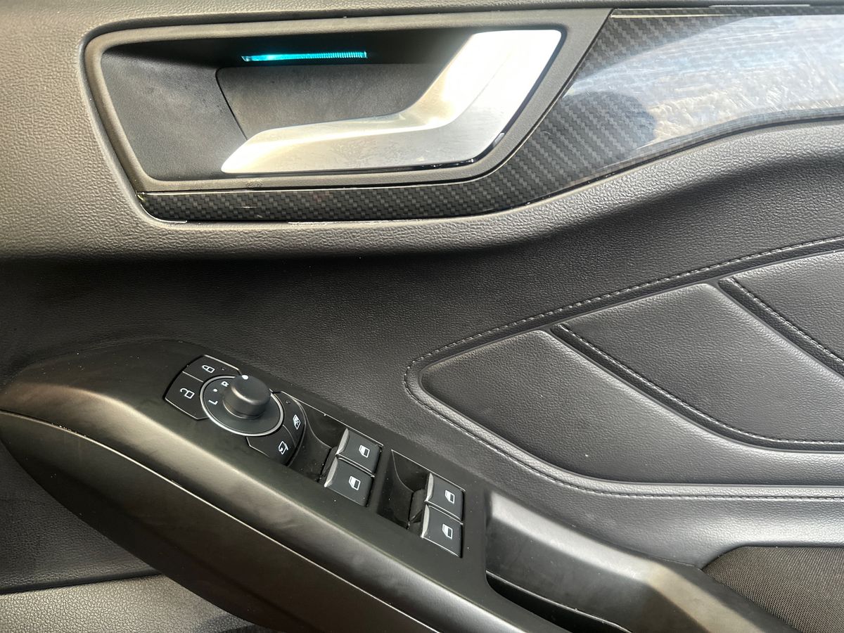 Used Ford Focus 2023 for sale - 77855750: Photo 25