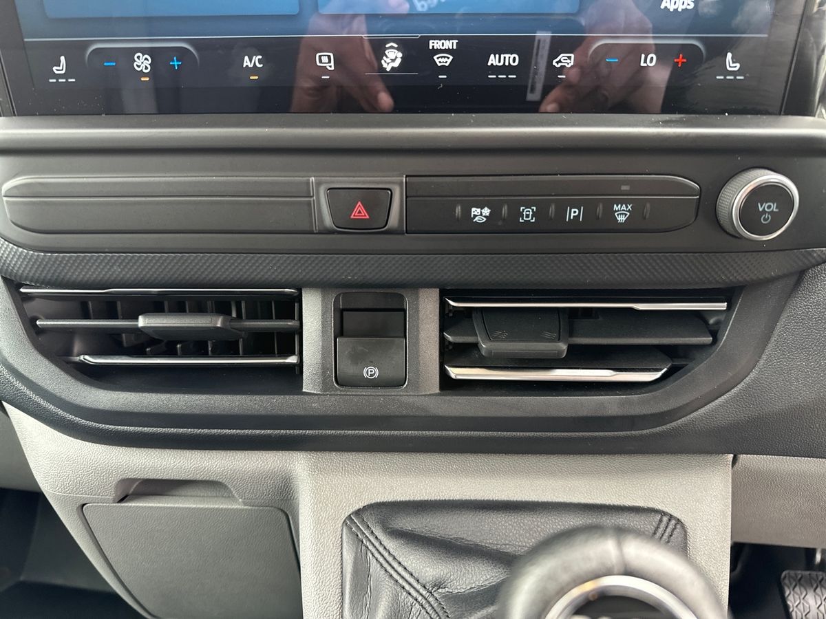 Used Ford Transit Custom 2025 for sale - 77075659: Photo 24