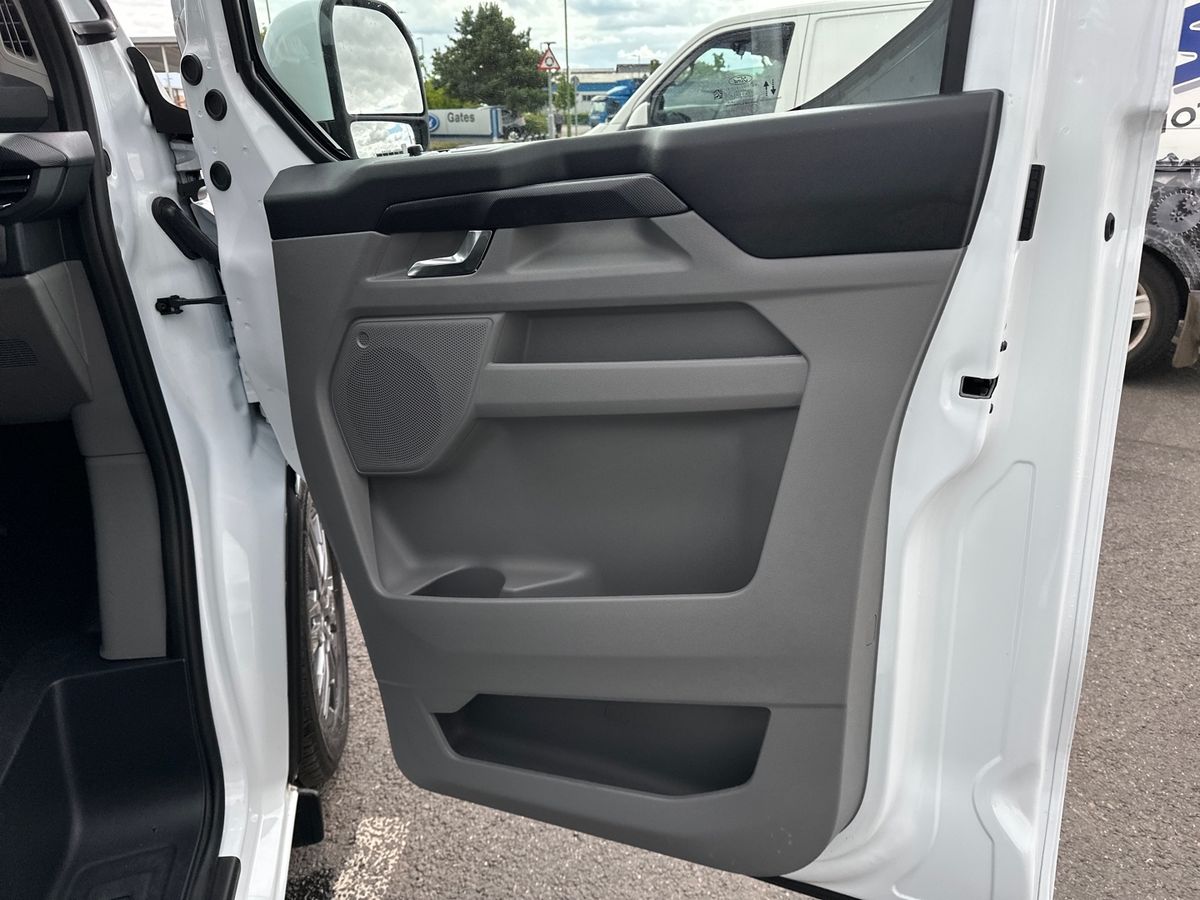 Used Ford Transit Custom 2025 for sale - 77075659: Photo 35