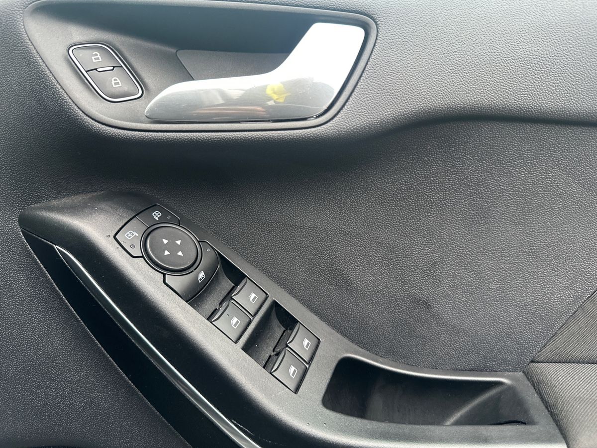 Used Ford Fiesta 2023 for sale - 76960212: Photo 25