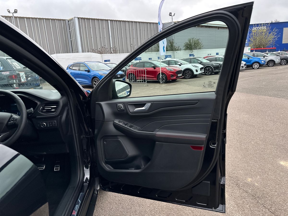 Used Ford Kuga 2025 for sale - 78133524: Photo 35