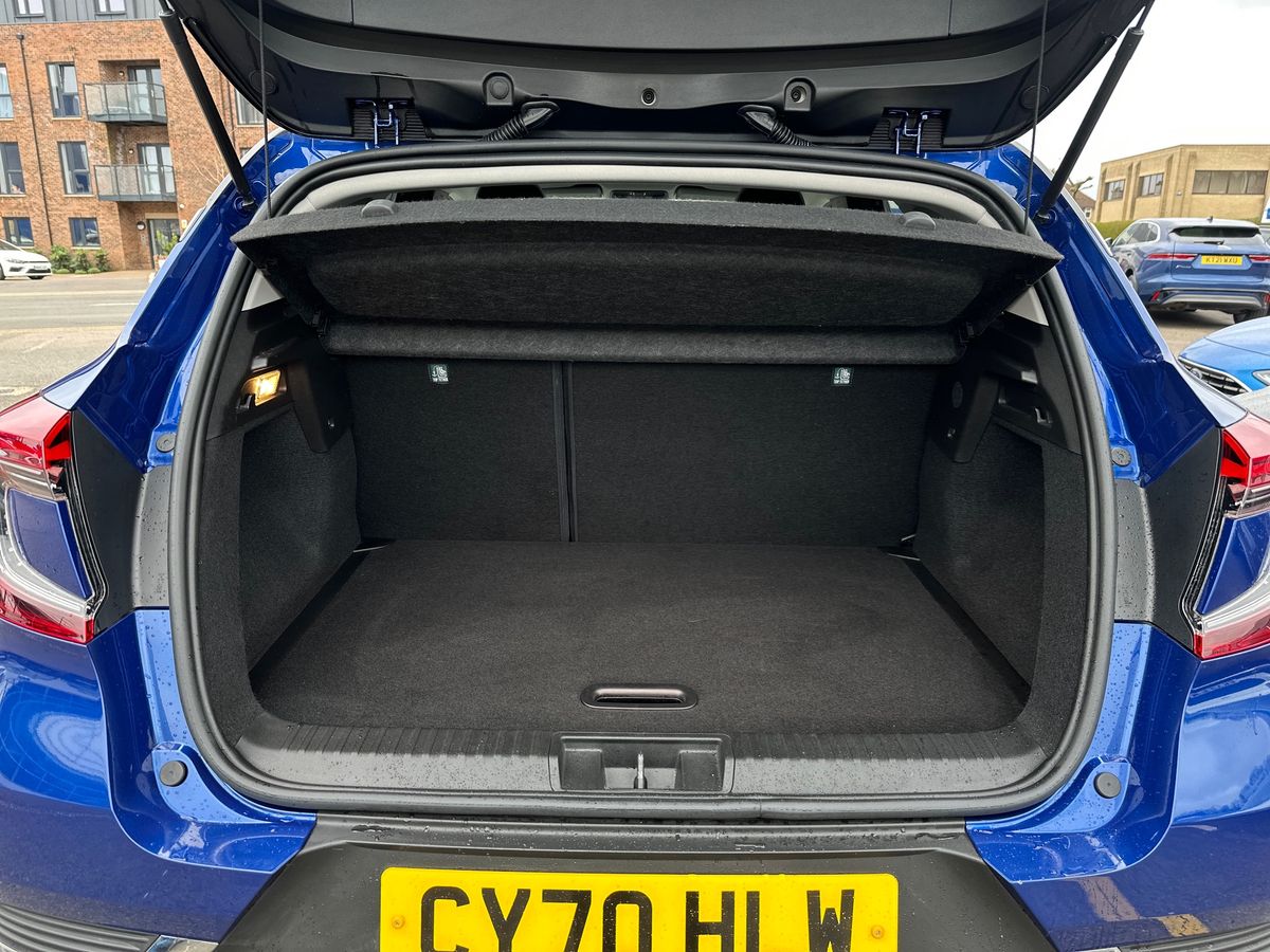 Used Renault Captur 2021 for sale - 77855780: Photo 34