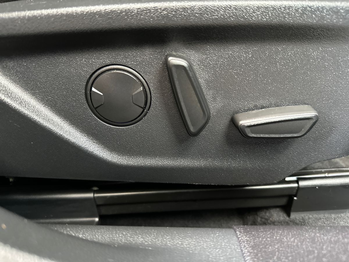 Used Ford Focus 2023 for sale - 78152497: Photo 30