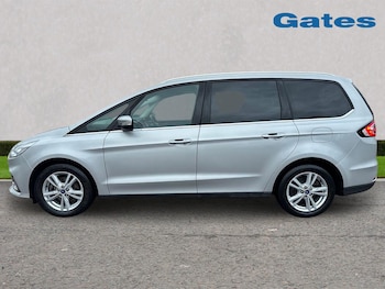 Used Ford Galaxy 2022 for sale - 77413783: Photo