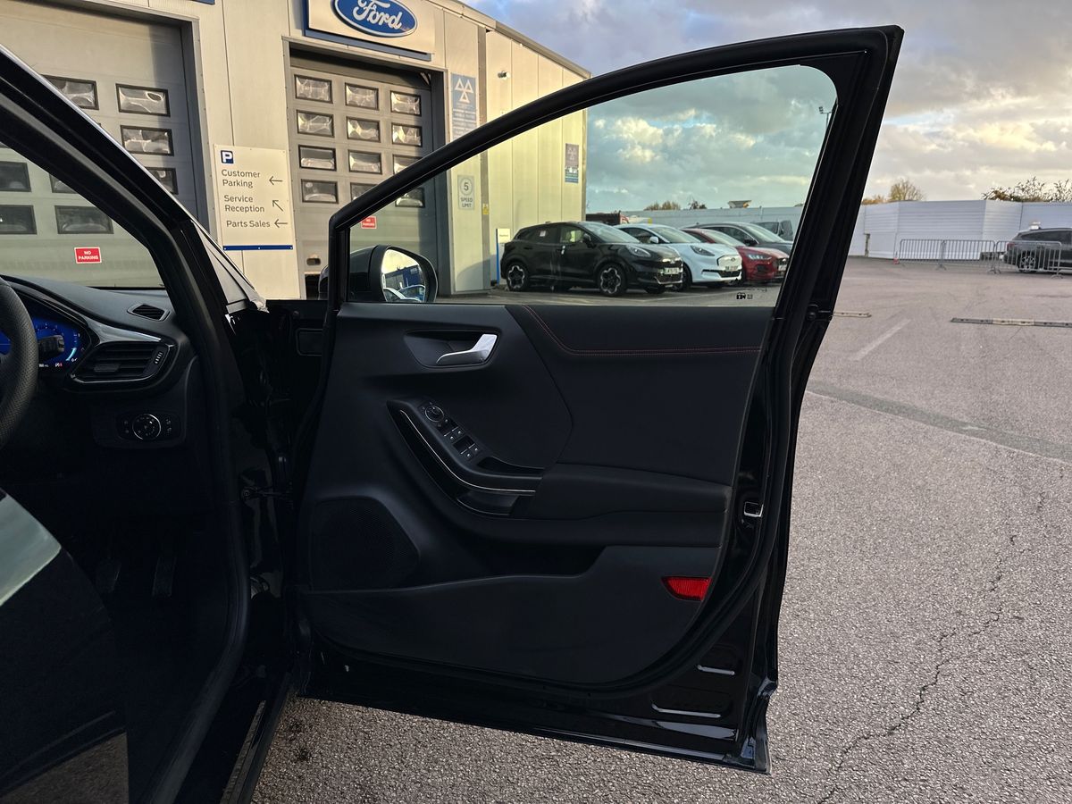 Used Ford Puma 2023 for sale - 76400827: Photo 35