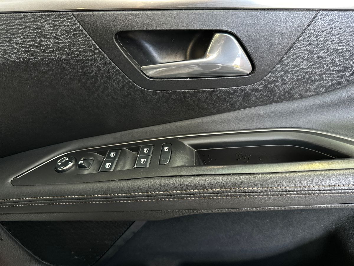 Used Peugeot 3008 2021 for sale - 77353680: Photo 25