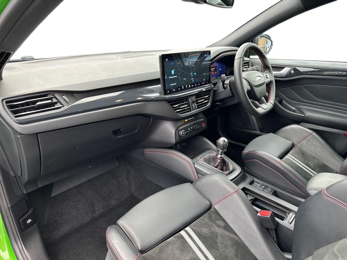 Used Ford Focus 2023 for sale - 78137001: Photo 11