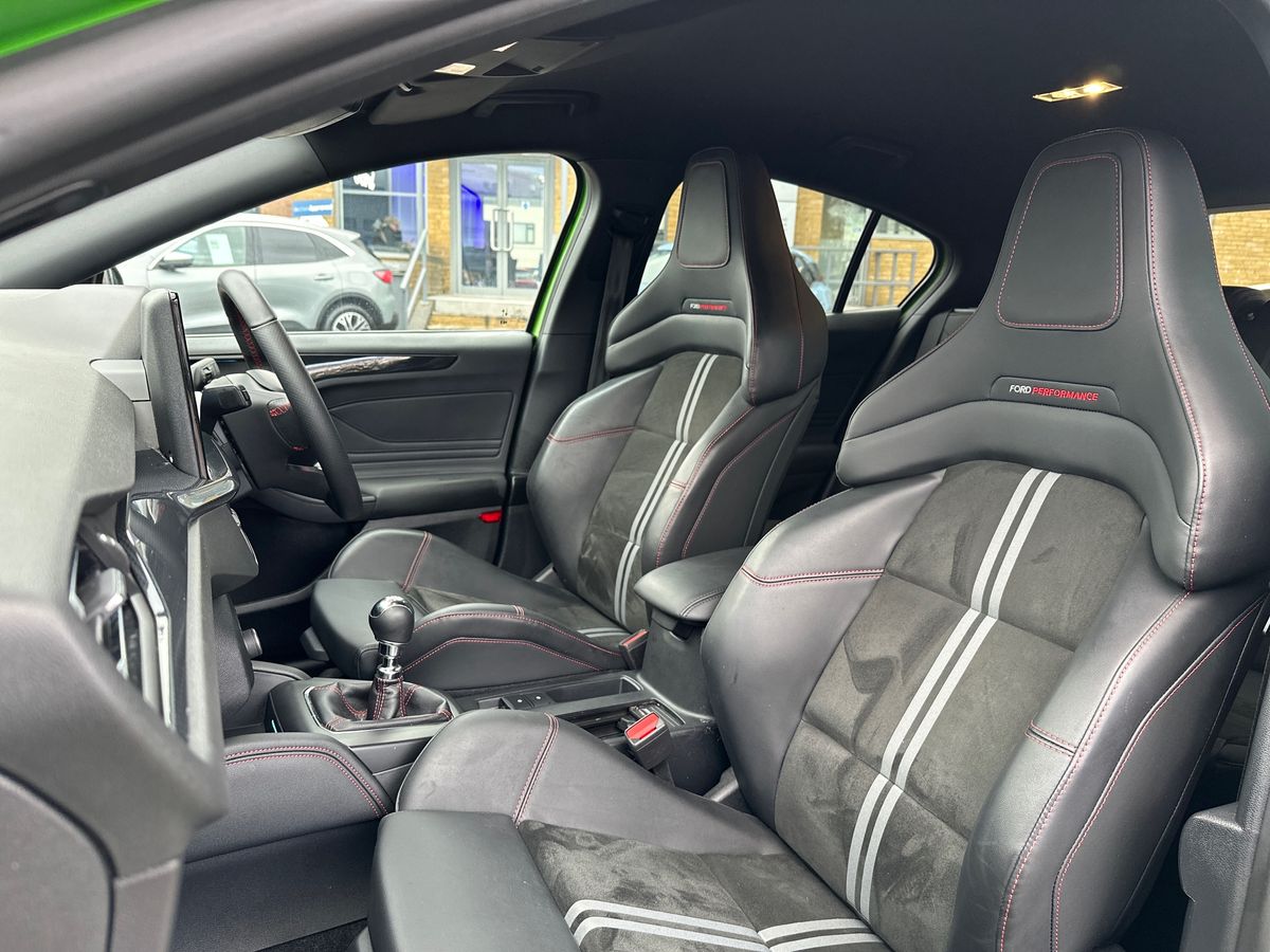 Used Ford Focus 2023 for sale - 78137001: Photo 13