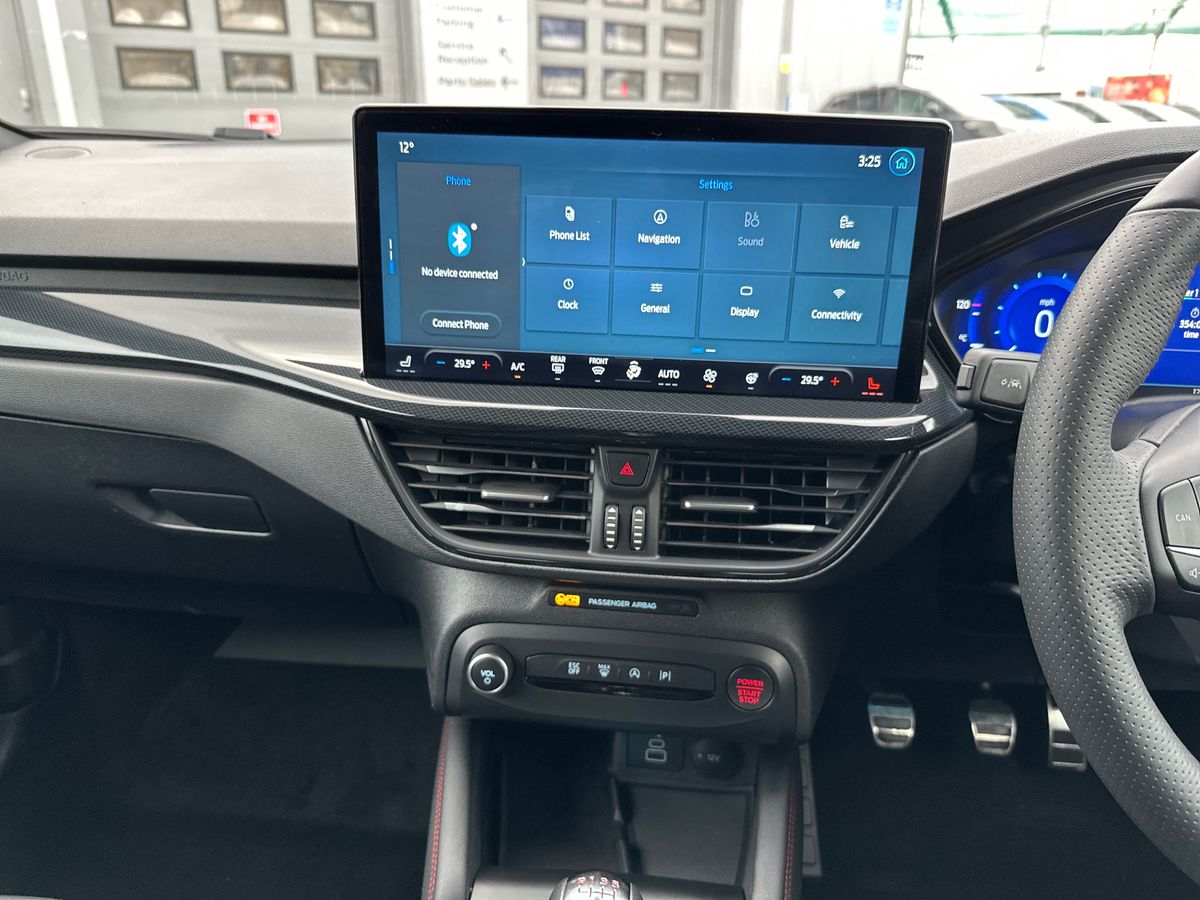 Used Ford Focus 2023 for sale - 78137001: Photo 19