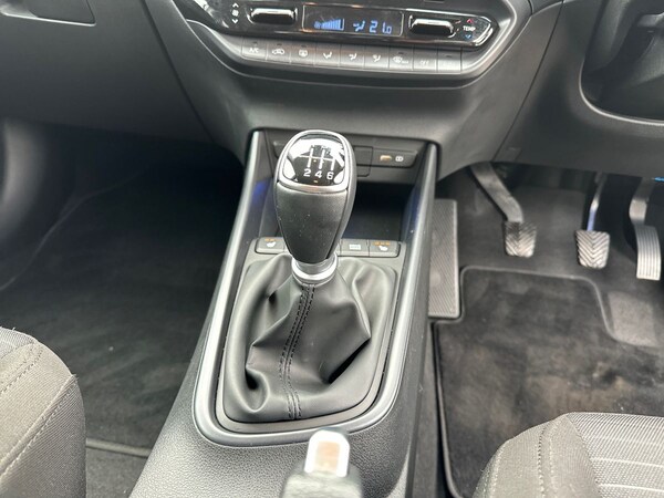 Used Hyundai i20 2023 for sale - 76203731: Photo 22